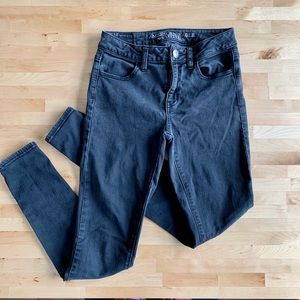 American Eagle - Hi Rise Jegging - Size 2 - Super Stretch